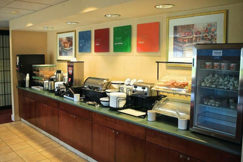 Holiday Inn Express - Plymouth By Ihg Esterno foto
